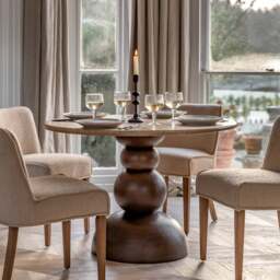 Salcombe 4 Seater Round Dining Table - thumbnail 1