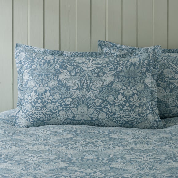 Strawberry Thief 100% Cotton Oxford Pillowcase