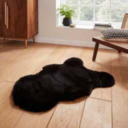 Super Teddy Faux Sheepskin Rug