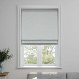 Claredon Made to Measure Roman Blind - thumbnail 3
