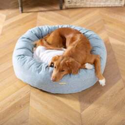 Lords and Labradors Inchmurrin Donut Dog Bed - thumbnail 2