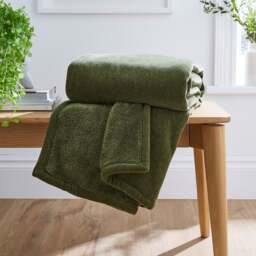 Cosy Chenille Throw Blanket 130x180cm - thumbnail 1
