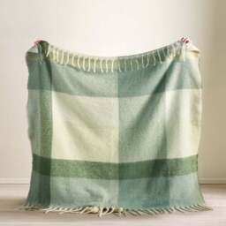 Catherine Lansfield Faux Mohair Check Throw Blanket 130cm x 170cm - thumbnail 3