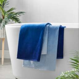Ombre Blue Cotton Towel - thumbnail 1