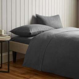 Soft & Cosy 100% Brushed Cotton Fitted Sheet - thumbnail 3