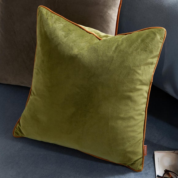 Furn. Square Cushion - image 1