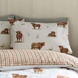 Catherine Lansfield Angus Highland Cow Polycotton Duvet Cover & Pillowcase Set - thumbnail 2
