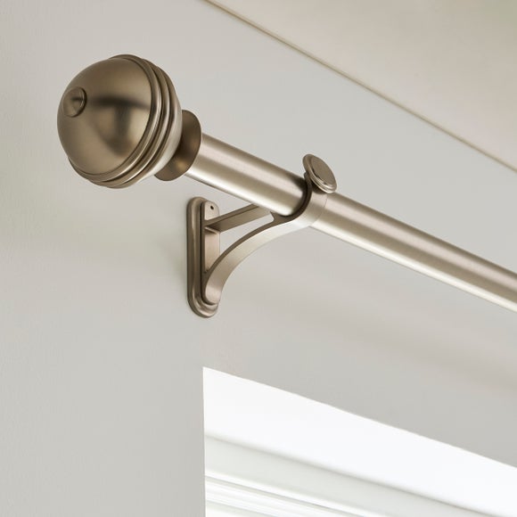 Traditional Ball Fixed Metal Curtain Pole with Rings - image 1