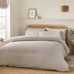 Catherine Lansfield Crinkle Seersucker Duvet Cover & Pillowcase Set - thumbnail 1