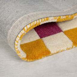 Kai Wool Border Rug - thumbnail 3