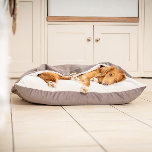 Lords and Labradors Burrow Dog Bed - image 1