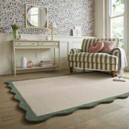 Bonnie Scallop Wool Rug - thumbnail 1