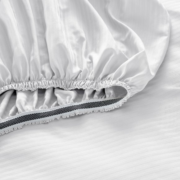 Hotel Cotton Stripe 400 Thread Count Grip Fitted Sheet - image 1