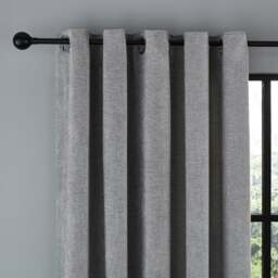 Wynter Thermal Eyelet Curtains - thumbnail 1