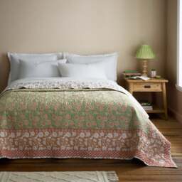 Rae Floral Cotton Bedspread