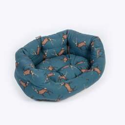 Danish Design Woodland Stag Deluxe Slumber Dog Bed - thumbnail 1
