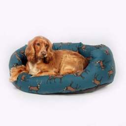 Danish Design Woodland Stag Deluxe Slumber Dog Bed - thumbnail 3