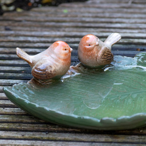 Fallen Fruits Robins on Leaf Bird Bath - image 1