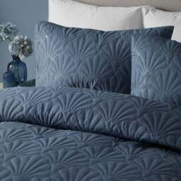 Cavali Duvet Cover and Pillowcase Set - thumbnail 2