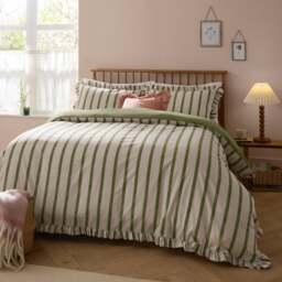 Wylder Nature Connie Polycotton Duvet Cover & Pillowcase Set - thumbnail 1