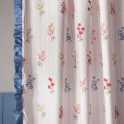 Heart and Soul Floral Frilled Shower Curtain - thumbnail 2