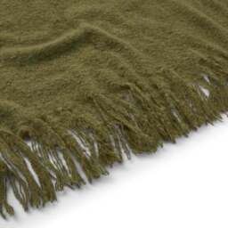 Brushed Boucle Throw Blanket - thumbnail 3