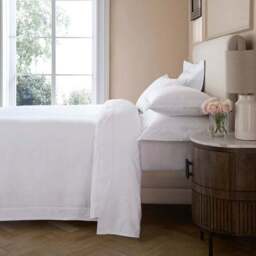 Dorma 800 Thread Count 100% Cotton Sateen Duvet Cover - thumbnail 3