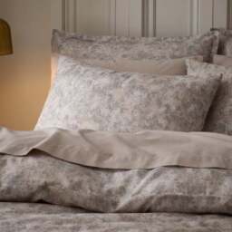 Luxe Haze 180 Thread Count Cotton Duvet Cover & Pillowcase Set - thumbnail 2