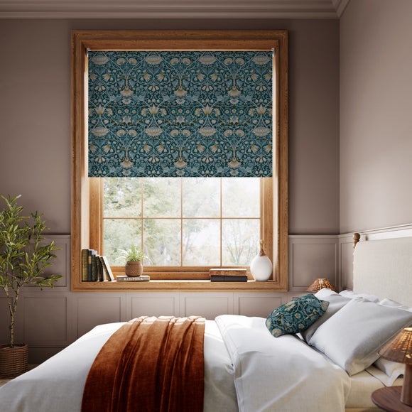 William Morris at Home Lodden Velvet Blackout Made to Measure Roller Blind - image 1