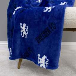 Chelsea Geometric Fleece Blanket 100cm x 150cm - thumbnail 4