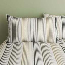 Sway Seersucker 100% Cotton Duvet Cover and Pillowcase Set - thumbnail 2