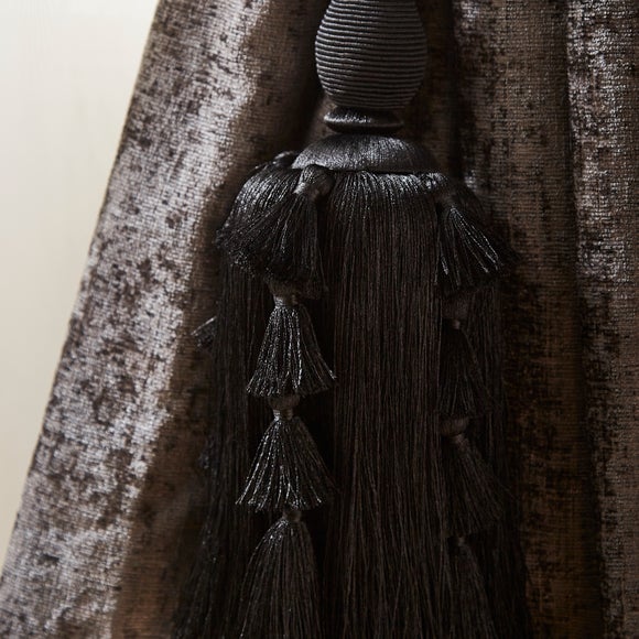 Linton Curtain Tieback - image 1