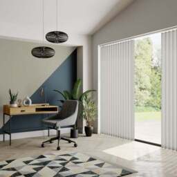 Easy Shade Daylight Made to Measure Vertical Blind - thumbnail 3
