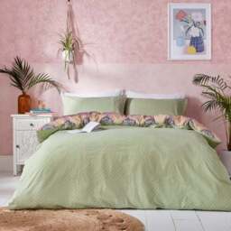 Global Patchwork Duvet Cover and Pillowcase Set - thumbnail 2