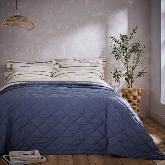 Helston Quilted Bedspread - image 1