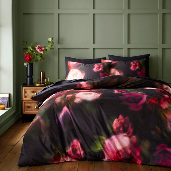Blurred Floral Velour Duvet Cover & Pillowcase Set - image 1