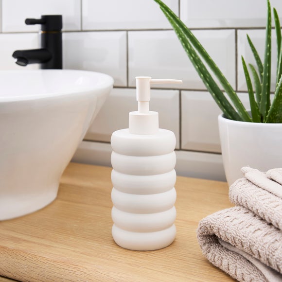 Chunky Ribbed Soap Dispenser - image 1