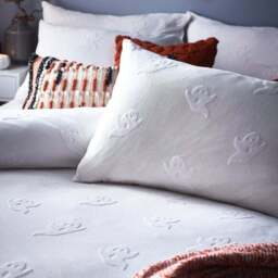Yard Ghost Tufted 100% Cotton Duvet Cover and Pillowcase Set - thumbnail 2