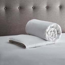 Fogarty Duck Feather and Down 10.5 Tog Duvet - thumbnail 3
