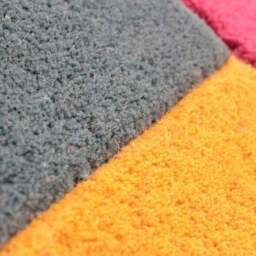 Collage Modern Cut-Out Wool Runner - thumbnail 3