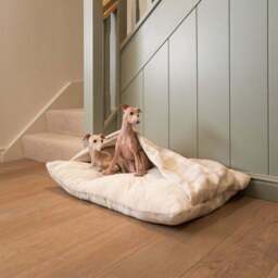 Lords and Labradors Balmoral Tweed Sleepy Burrow Dog Bed - thumbnail 2