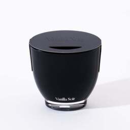Moments Vanilla Noir Candle - thumbnail 5