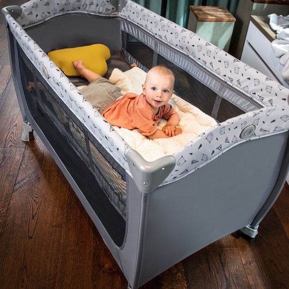 hauck Sleep 'n Play Center Stars Travel Cot by Dunelm