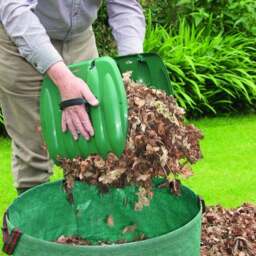Heavy Duty Hand Leaf Grabs - thumbnail 3