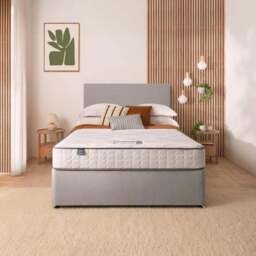 Silentnight Divan Bed With Fabric Paris Headboard and 800 Pocket Sprung Mattress - thumbnail 2