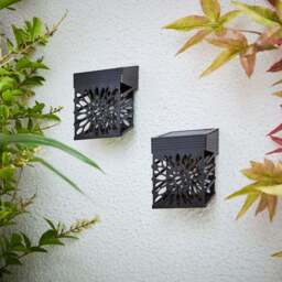 Set of 2 Solar Metal Fence Lights - thumbnail 2