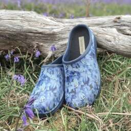 Backdoorshoes Women's Bluebell Garden Clogs - thumbnail 1