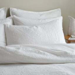 Geo Matalasse Jacquard 100% Cotton Duvet Cover & Pillowcase Set - thumbnail 2