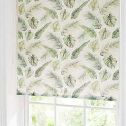 Voyager Green Leaf Moisture Resistant Daylight Roller Blind - thumbnail 4