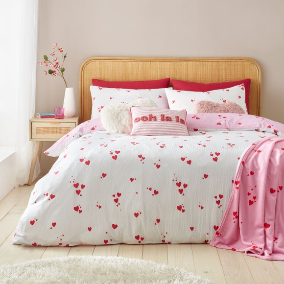 Catherine Lansfield Seersucker Heart Reversible Duvet Cover & Pillowcase Set - image 1